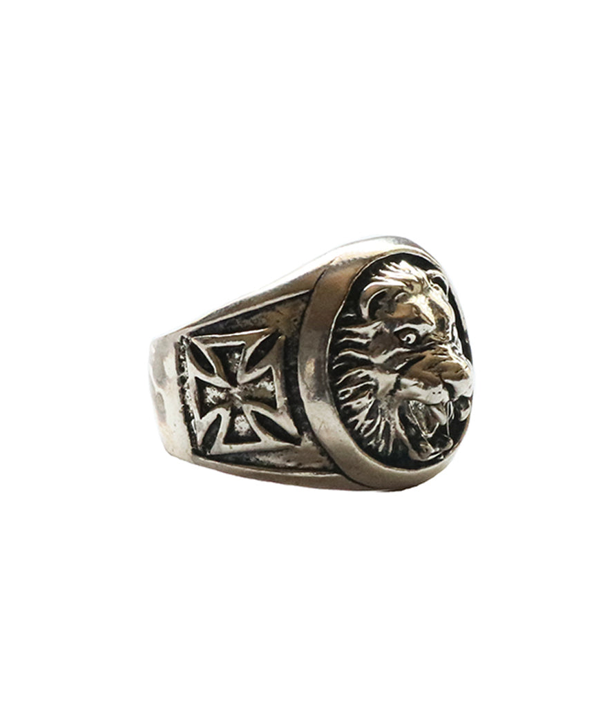 Silver Signet Lion Ring