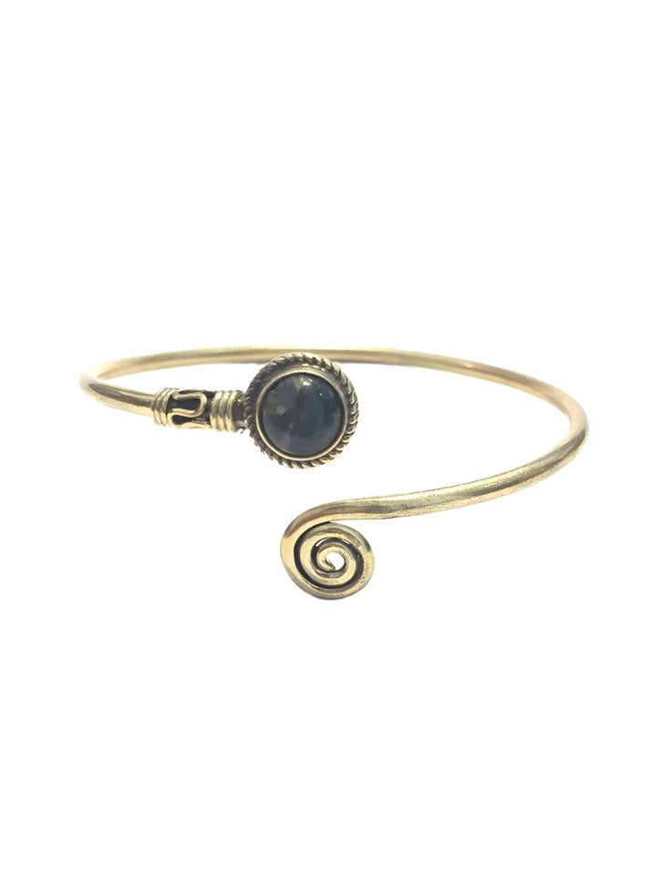 Gold onyx bracelet