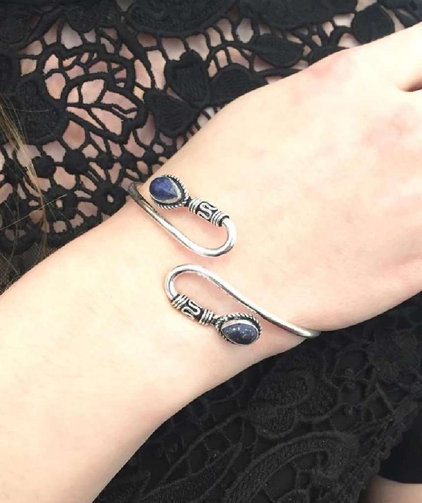 Double S-Stone Bangle Bracelet